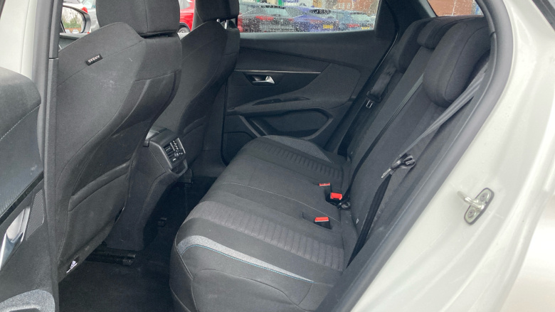 Peugeot 3008 1.6 Hybrid 180 Active Premium+ 5dr e-EAT8 Estate